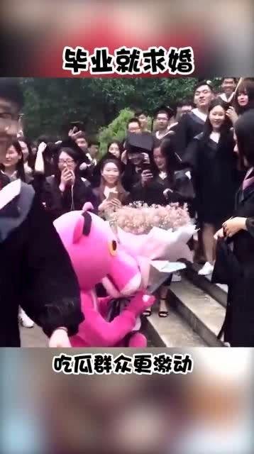 吃瓜群众兴奋的视频,全民狂欢！吃瓜群众兴奋视频引爆网络