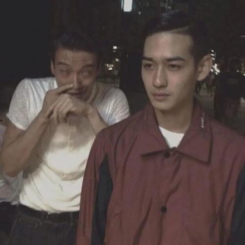 甜文无虐吃瓜群众头像男,吃瓜群众头像下的帅气男生