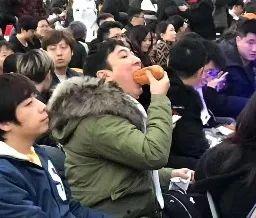 王思聪吃瓜群众图片,吃瓜群众热议其最新动态